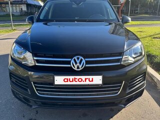 2014 Volkswagen Touareg II, чёрный, 2600000 рублей, вид 2