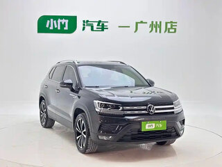 2022 Volkswagen Tharu I, чёрный, 2071255 рублей, вид 3