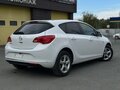 2013 Opel Astra J Рестайлинг, белый - вид 3