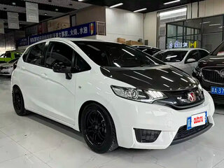 2016 Honda Fit III, белый, 990000 рублей, вид 2