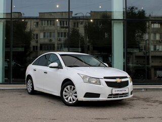 2014 Chevrolet Cruze I Рестайлинг, белый, 600000 рублей, вид 3