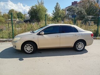 2008 Toyota Corolla Axio X (E140, E150), золотистый, 650000 рублей, вид 4