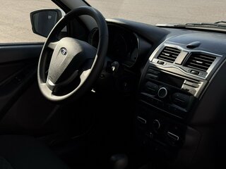 2026 Lada (ВАЗ) Granta I Рестайлинг, белый, 1131000 рублей, вид 4
