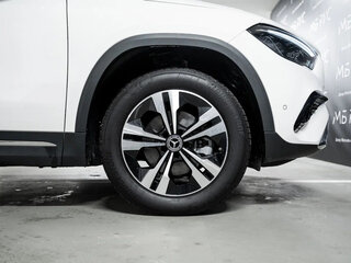 2025 Mercedes-Benz GLA 200 II (H247) Рестайлинг, белый, 5490000 рублей, вид 5