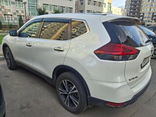 2021 Nissan X-Trail III Рестайлинг, белый, 2190000 рублей, вид 3