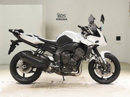 2010 Yamaha FZ1, белый, 630000 рублей, вид 2