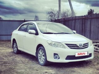 2013 Toyota Corolla X (E140, E150) Рестайлинг, белый, 800000 рублей, вид 5