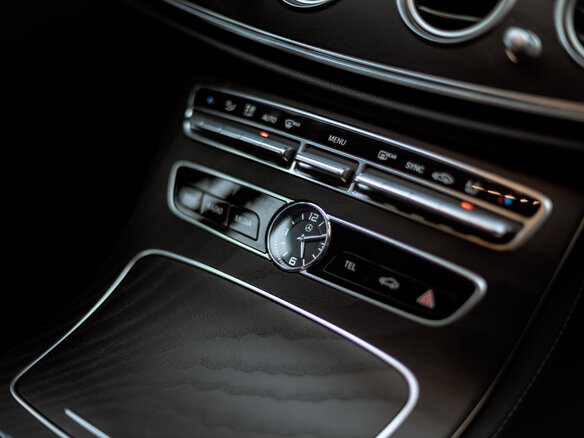 2018 Mercedes-Benz E-Класс 200 V (W213, S213, C238), синий - вид 9