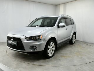 2010 Mitsubishi Outlander II Рестайлинг, серебристый, 1180000 рублей, вид 1