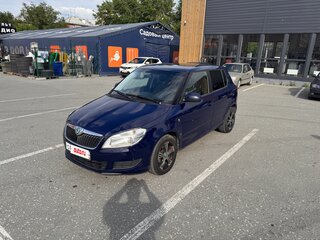 2011 Skoda Fabia II Рестайлинг, синий, 550000 рублей, вид 1