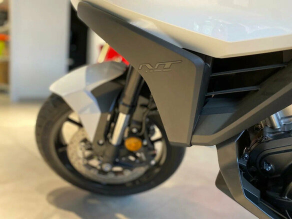 2022 Honda NT1100, белый, 1920000 рублей - вид 3