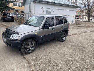 2012 Chevrolet Niva I Рестайлинг, серый, 500000 рублей, вид 4