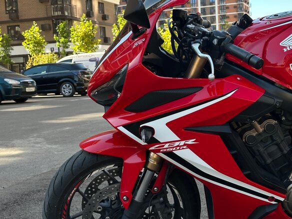 2020 Honda CBR 650R, красный, 790000 рублей - вид 4