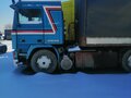 1992 Volvo F-Series, синий, 700000 рублей - вид 1
