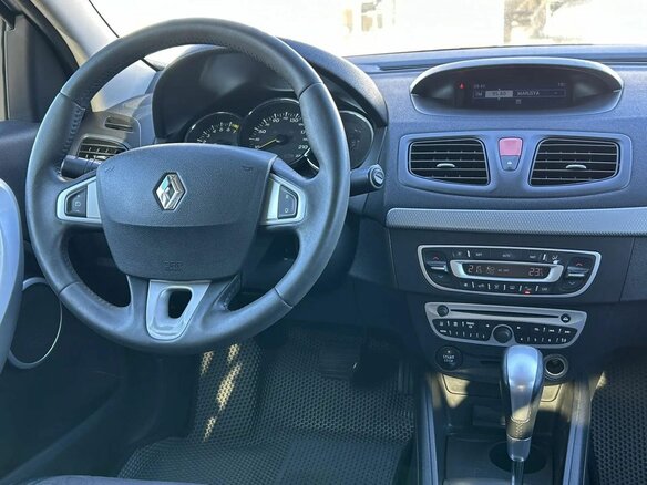 2010 Renault Fluence I, серый, 530000 рублей - вид 7