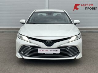 2020 Toyota Camry VIII (XV70), белый, 2630000 рублей, вид 2
