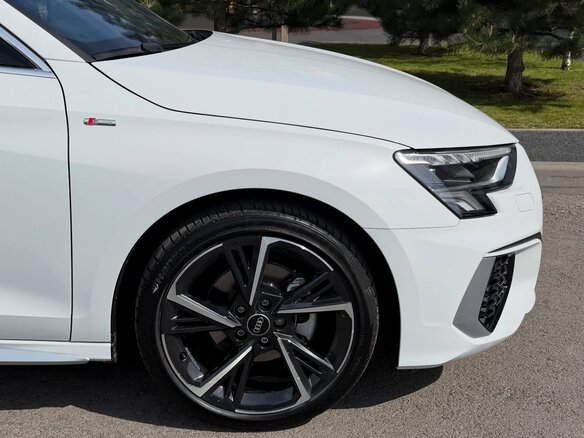 2023 Audi A3 35 TFSI Long IV (8Y), белый, 2240000 рублей - вид 8