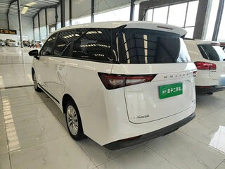 2023 Wuling Jiachen, белый, 1025005 рублей, вид 4