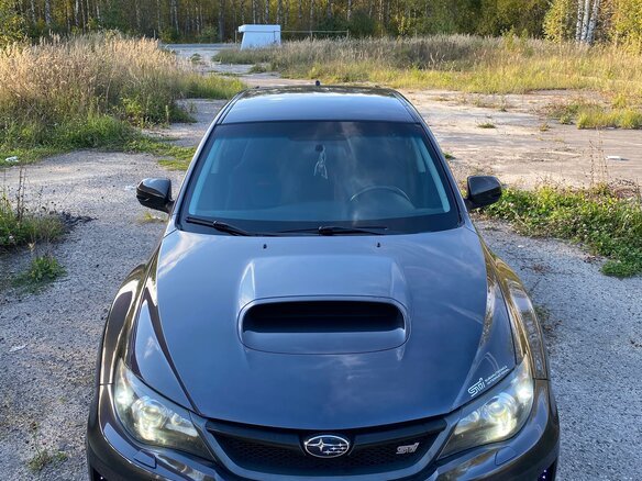 2011 Subaru Impreza WRX III Рестайлинг, серый - вид 2