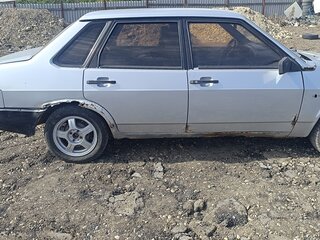 1999 Lada (ВАЗ) 21099, серебристый, 70000 рублей, вид 3