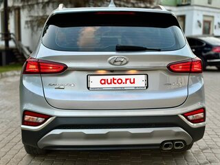 2019 Hyundai Santa Fe IV, серебристый, 3500000 рублей, вид 5