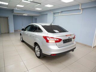2015 Ford Focus III, серебристый, 849000 рублей, вид 5