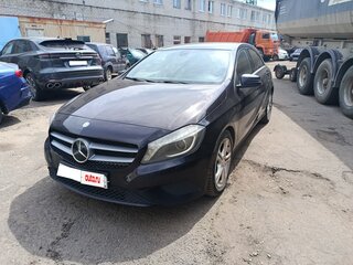 2014 Mercedes-Benz A-Класс 180 III (W176), фиолетовый, 809014 рублей, вид 2