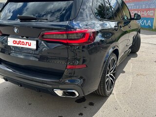 2021 BMW X5 40d IV (G05/G18), чёрный, 9000000 рублей, вид 4