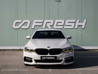 2018 BMW 5 серии 530d xDrive VII (G30/G31/G38), белый, 3950000 рублей, вид 3