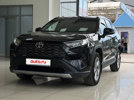 Toyota RAV4 V (XA50)