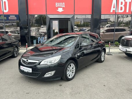 Opel Astra J