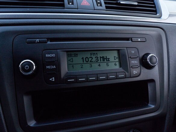 2014 Skoda Rapid I, белый, 955000 рублей - вид 12