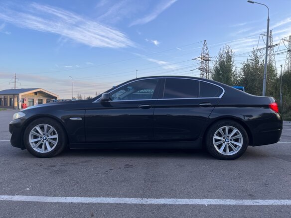2010 BMW 5 серии 523i VI (F10/F11/F07), чёрный, 1500000 рублей - вид 15