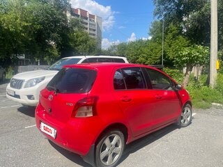 2007 Toyota Yaris Multimode II, красный, 600000 рублей, вид 4