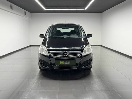 2010 Opel Zafira B Рестайлинг, чёрный, 775000 рублей, вид 3
