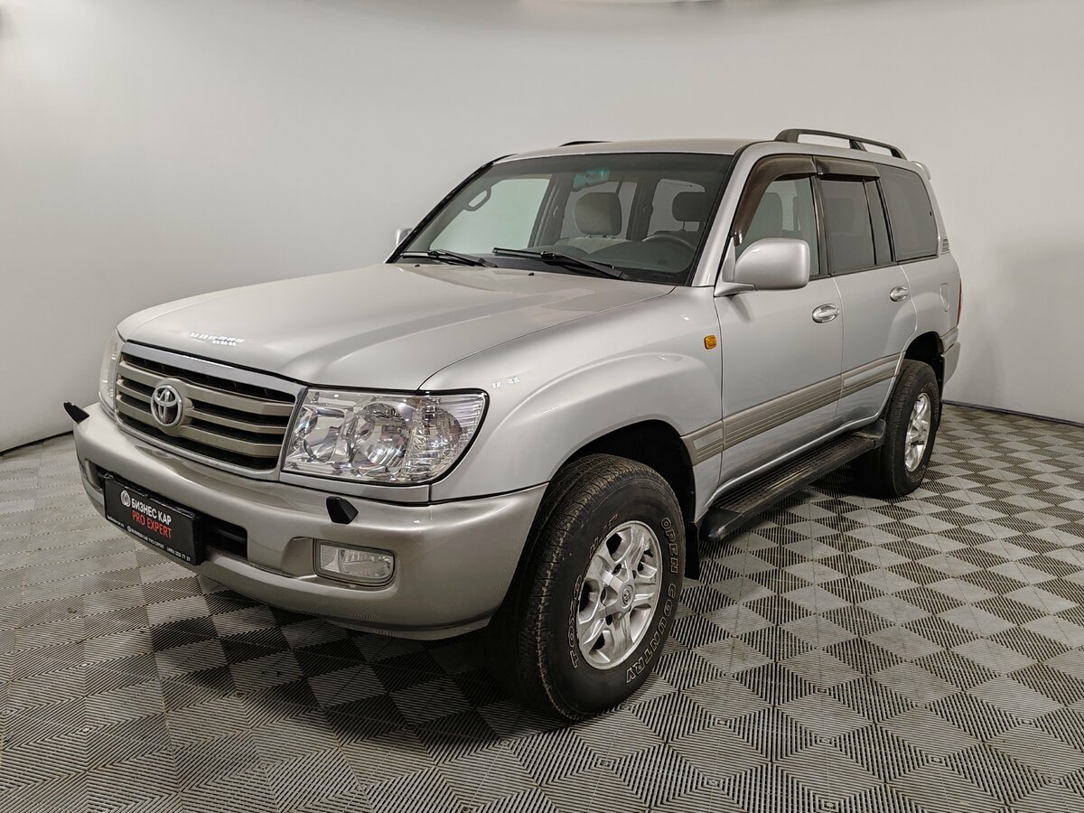 Открыть фотографии: Toyota Land Cruiser 100 Series Рестайлинг 2