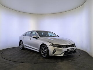 2021 Kia K5 III, серебристый, 2350000 рублей, вид 3