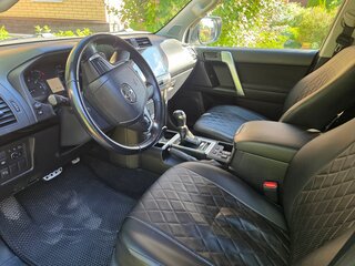 2019 Toyota Land Cruiser Prado 150 Series Рестайлинг 2, белый, 4600000 рублей, вид 4
