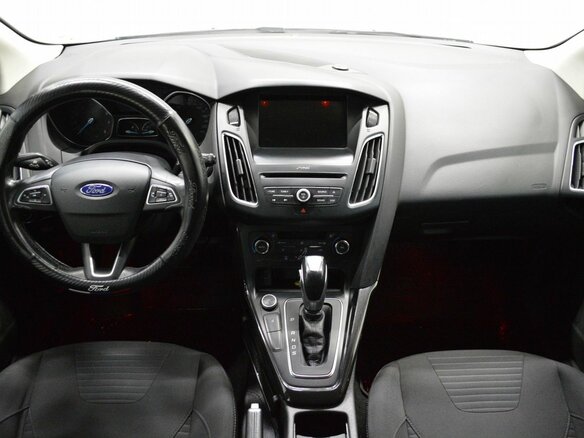 2018 Ford Focus III Рестайлинг, белый, 1188000 рублей - вид 13
