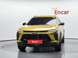 2023 Chevrolet Trax II, жёлтый, 2150000 рублей, вид 3
