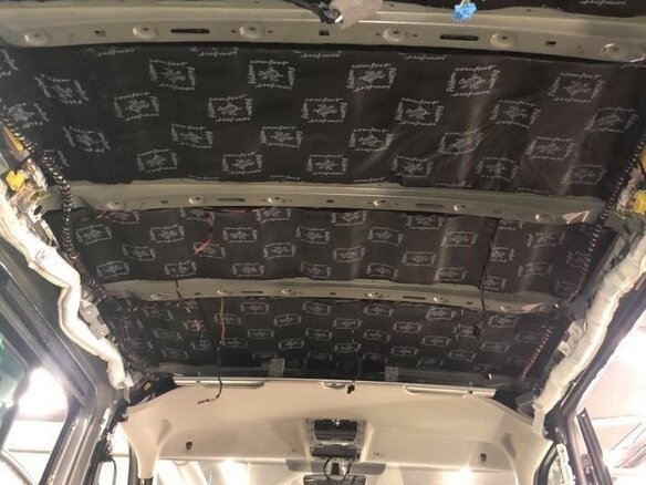 2022 Volkswagen Multivan T6 Рестайлинг, серый, 8500000 рублей - вид 15