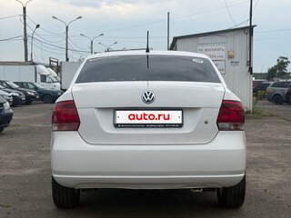 2013 Volkswagen Polo V, белый, 829999 рублей, вид 5