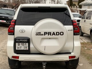 2018 Toyota Land Cruiser Prado 150 Series Рестайлинг 2, белый, 5350000 рублей, вид 3