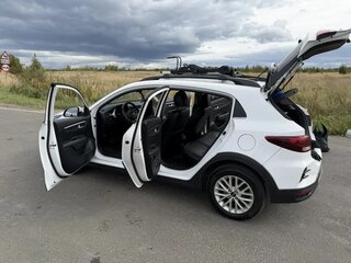 2021 Kia Rio X IV Рестайлинг, белый, 1650000 рублей, вид 5