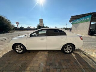 2013 Geely Emgrand EC7, белый, 500000 рублей, вид 3