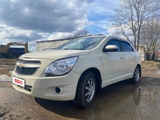 2013 Chevrolet Cobalt II, бежевый, 380000 рублей, вид 1