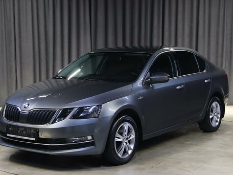 2019 Skoda Octavia III (A7) Рестайлинг, серый, 1399000 рублей, вид 1