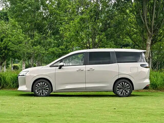 2026 Wuling Starlight 730, бежевый, 3664206 рублей, вид 4