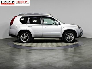 2013 Nissan X-Trail II Рестайлинг, серебристый, 1497000 рублей, вид 4