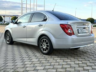 2012 Chevrolet Aveo II, серый, 750000 рублей, вид 5